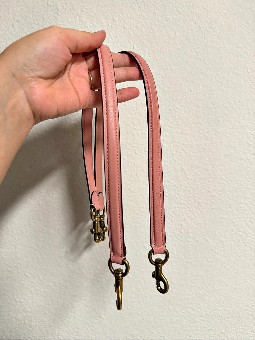 Coach Leather Rogue Replacement Shoulder Straps in Peony